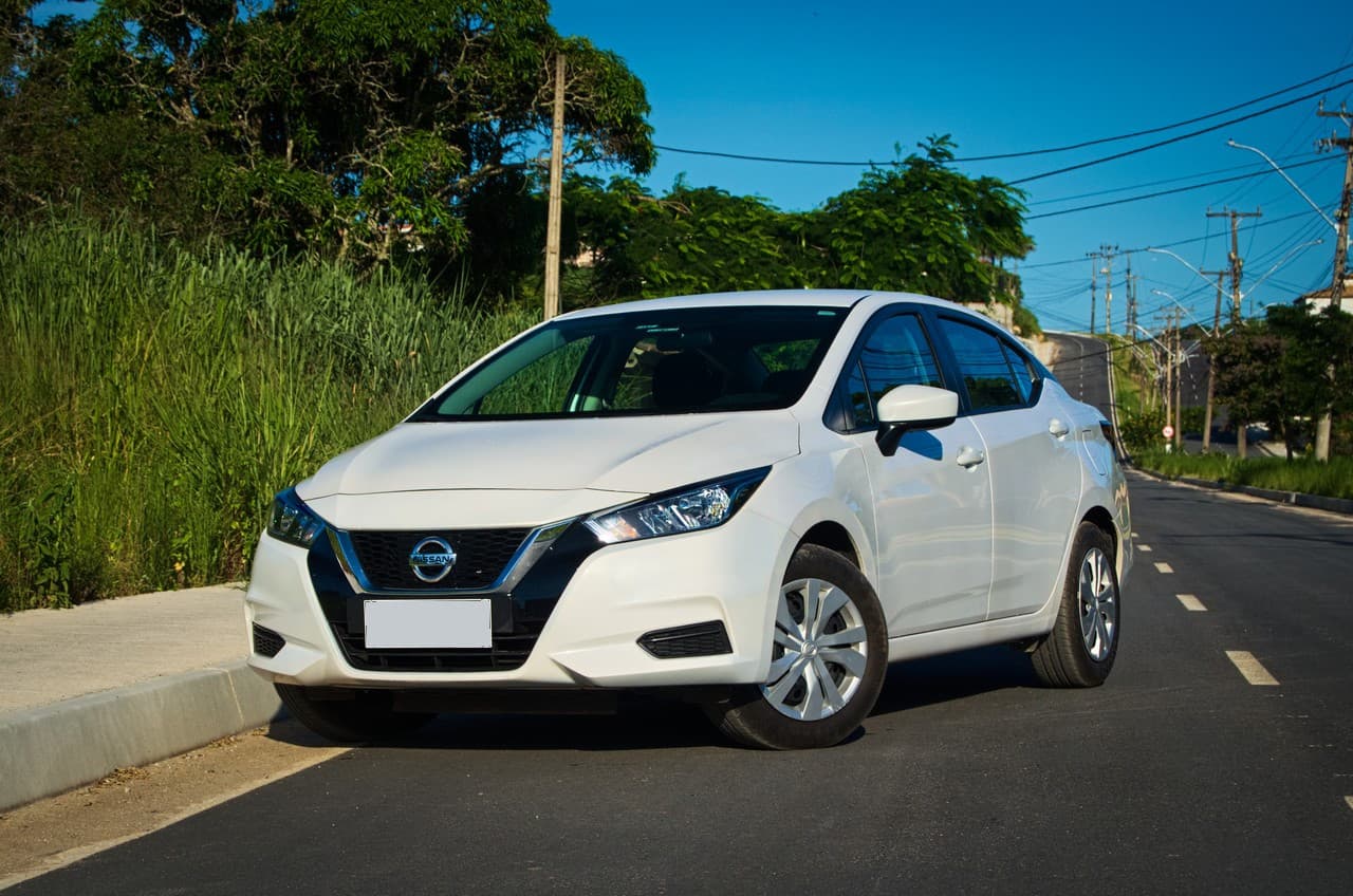 Imagem do post Novo Nissan Versa traz muitas novidades, mas mantém o conservadorismo mecânico