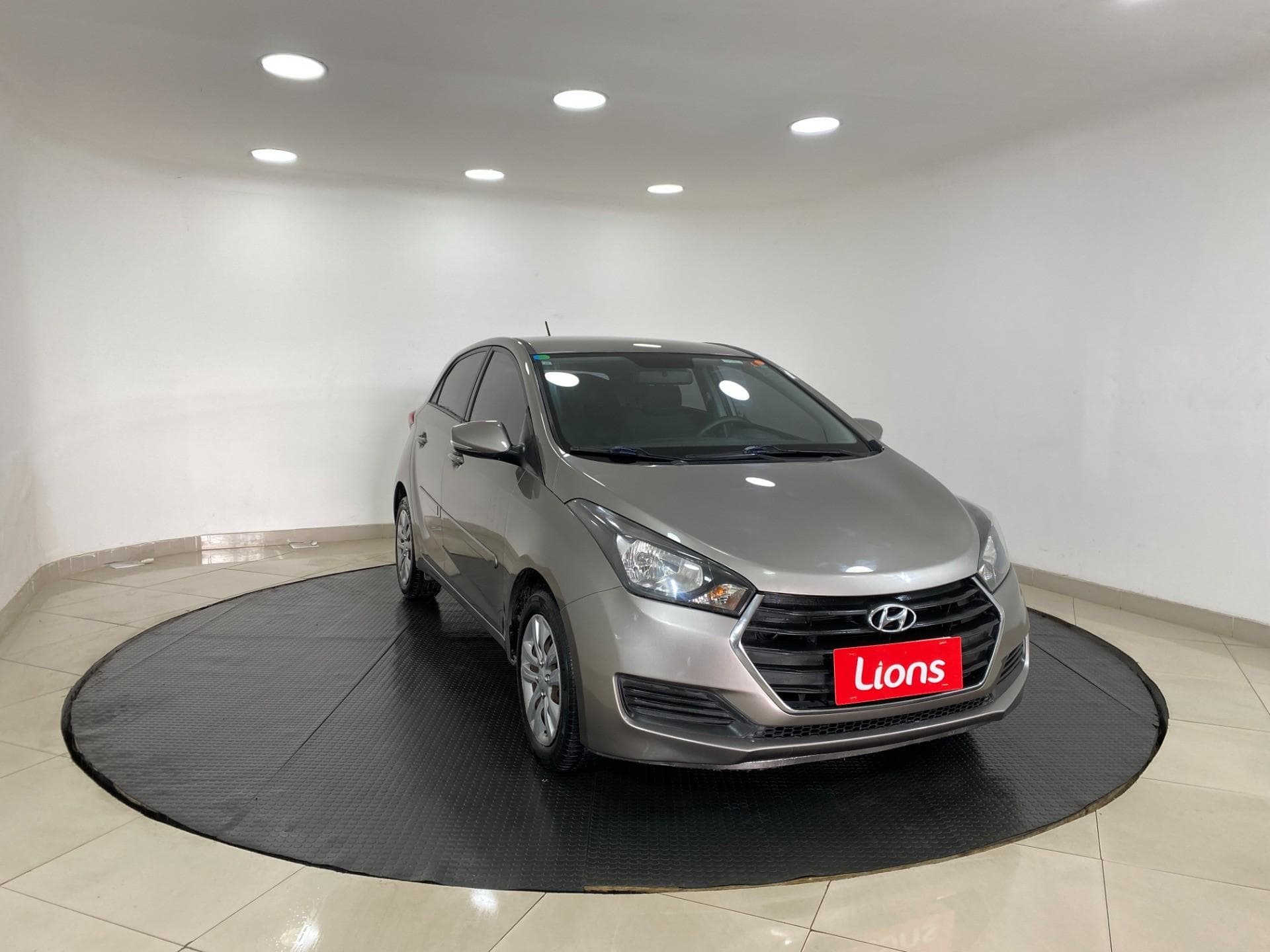 Imagem do post Hyundai HB20 Comfort 2016: compacto, confortável e econômico!