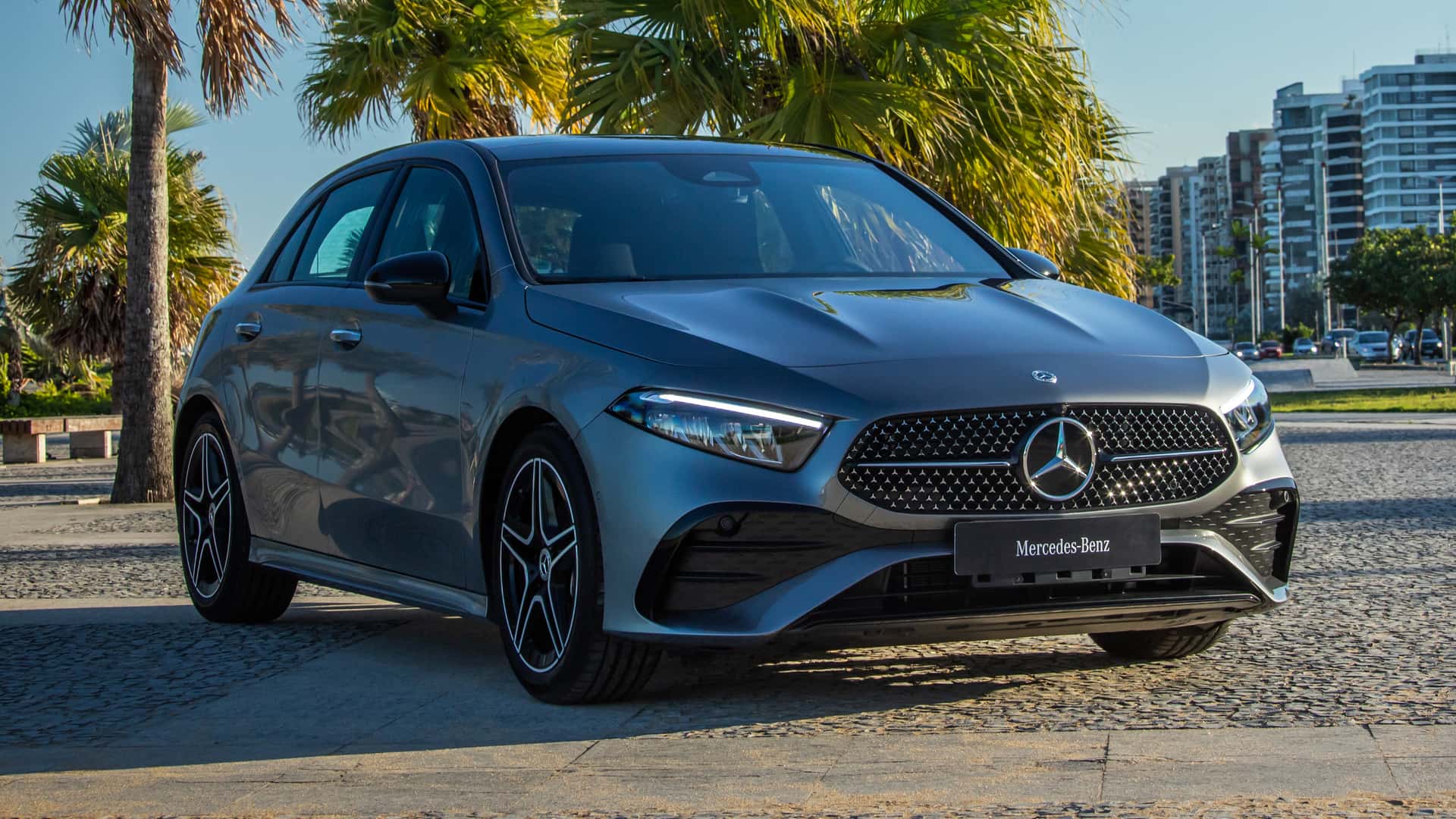 Imagem do post Mercedes-Benz Classe A 200 2023: hatch híbrido de luxo