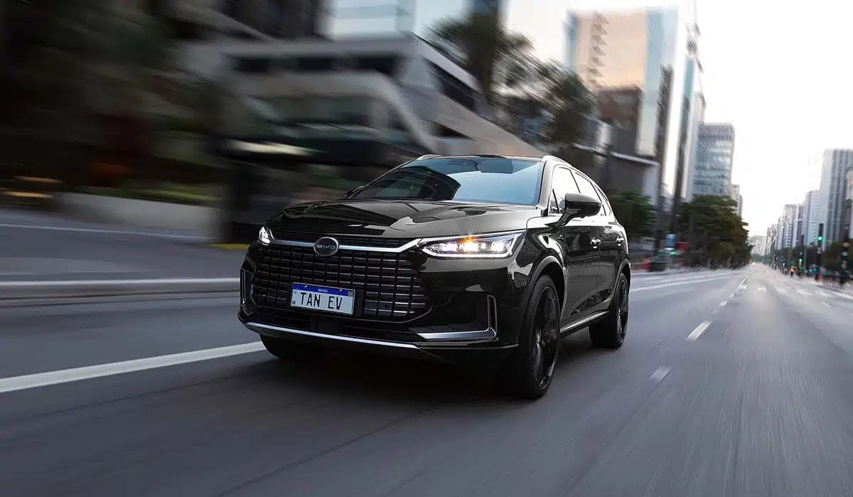 Imagem do post BYD Tan EV 2025: inovação e potência em harmonia!
